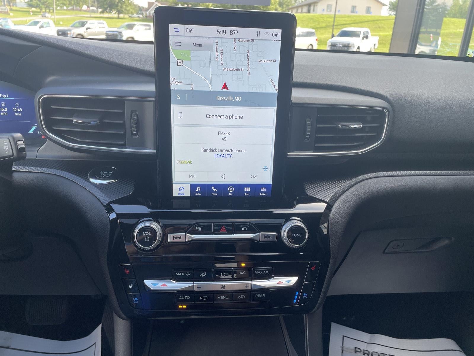 2022 Ford Explorer ST