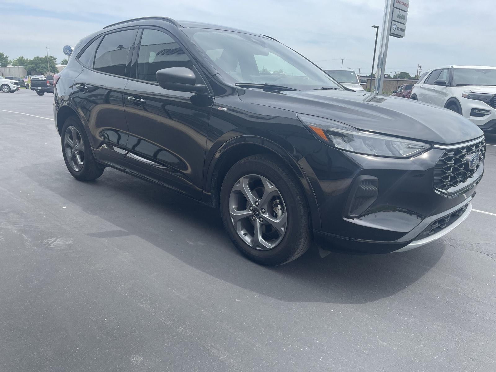 2023 Ford Escape ST-Line