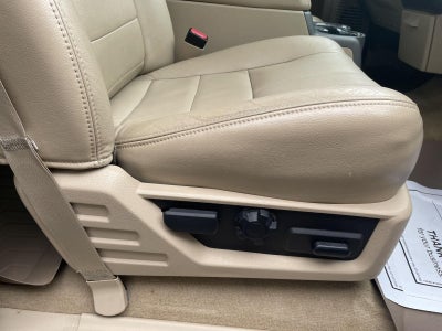 2010 Ford Super Duty F-250 SRW Lariat