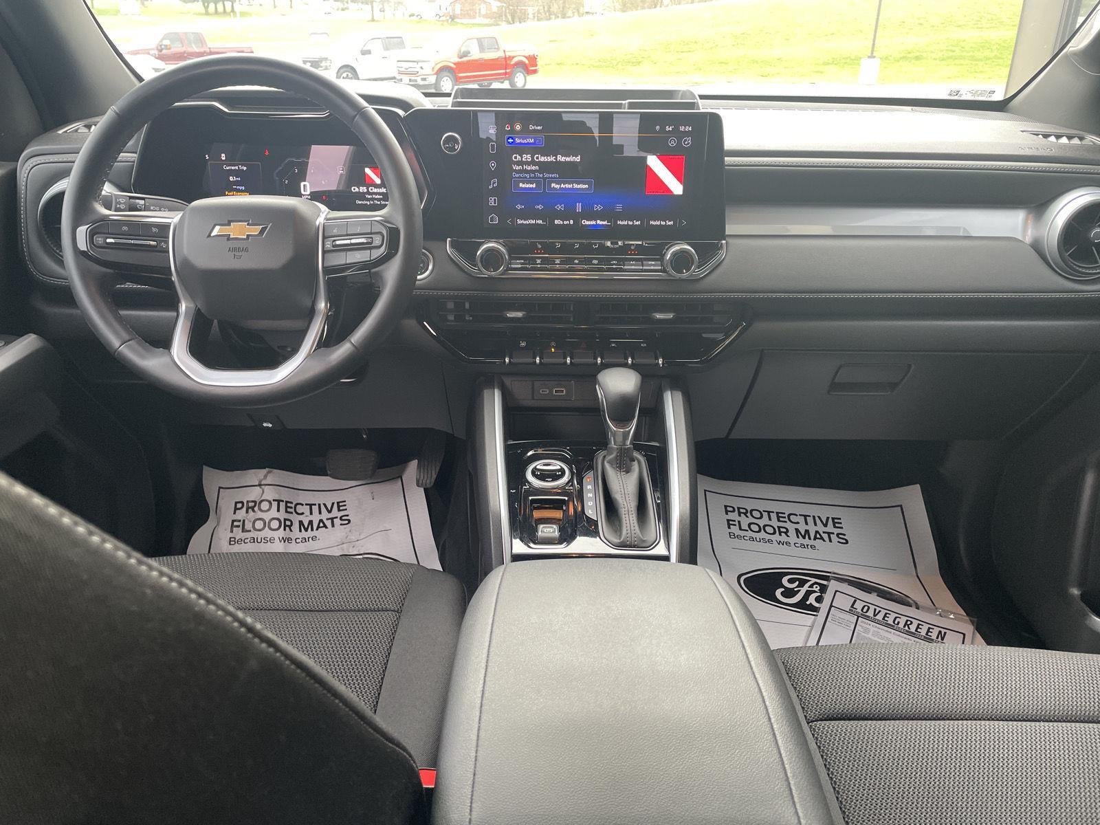 2024 Chevrolet Colorado 4WD LT