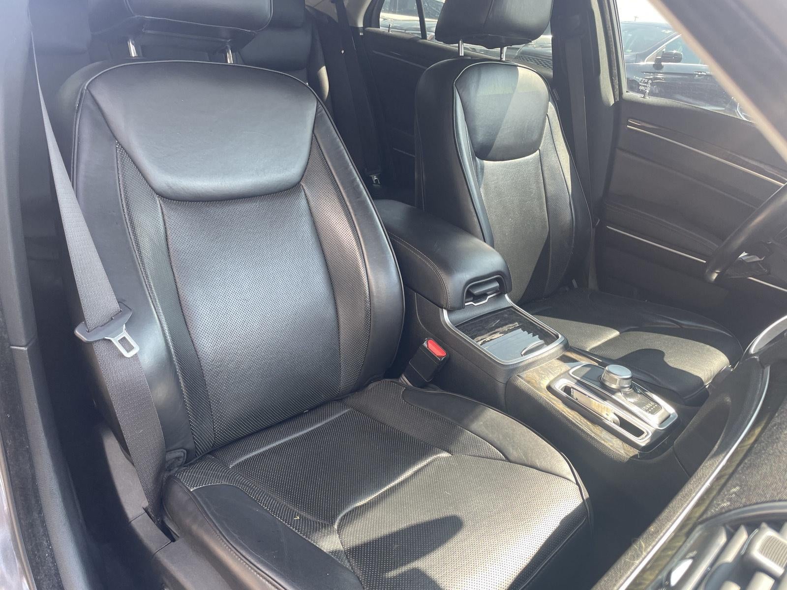 2018 Chrysler 300 Limited