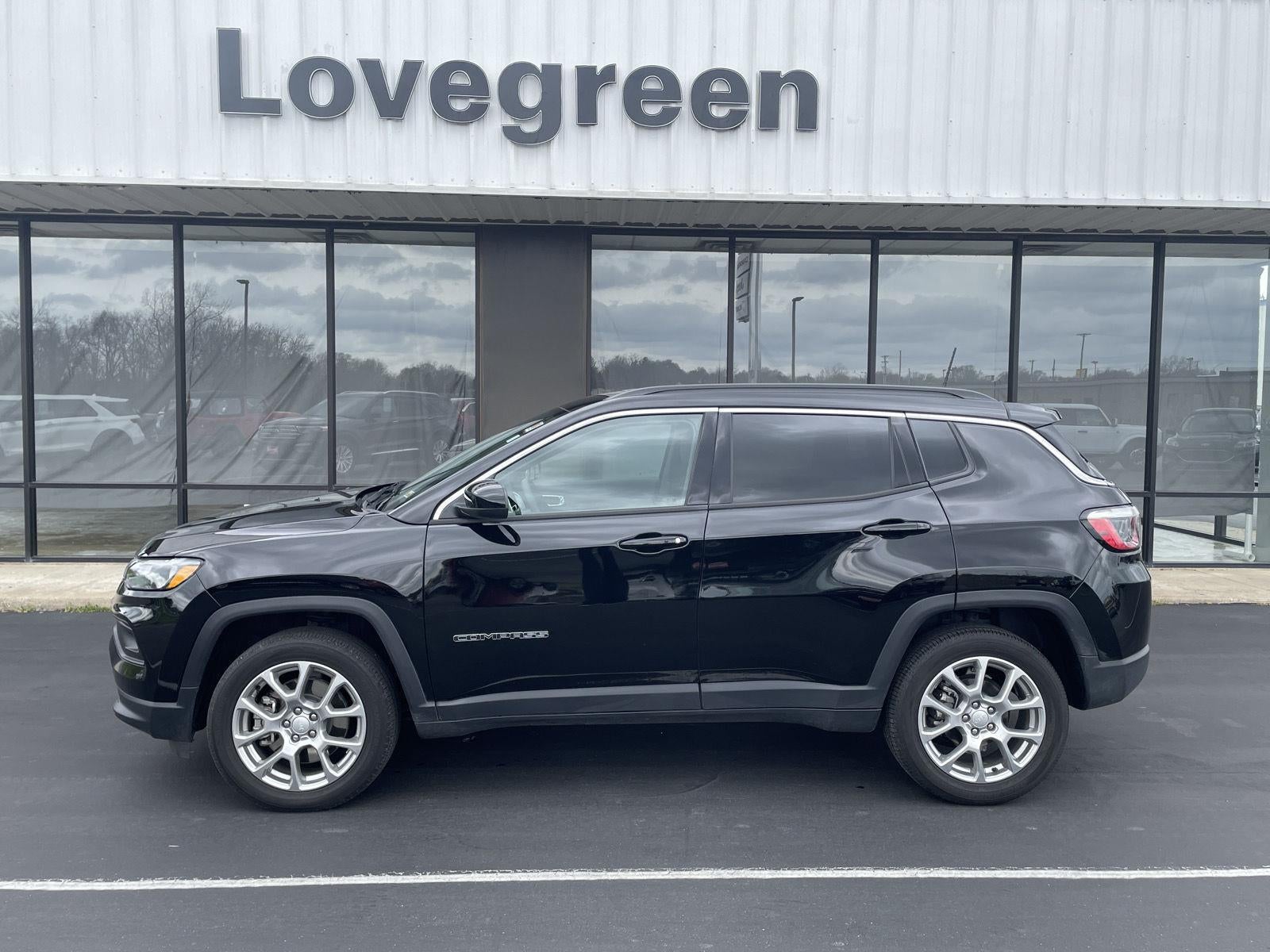 2024 Jeep Compass Latitude Lux