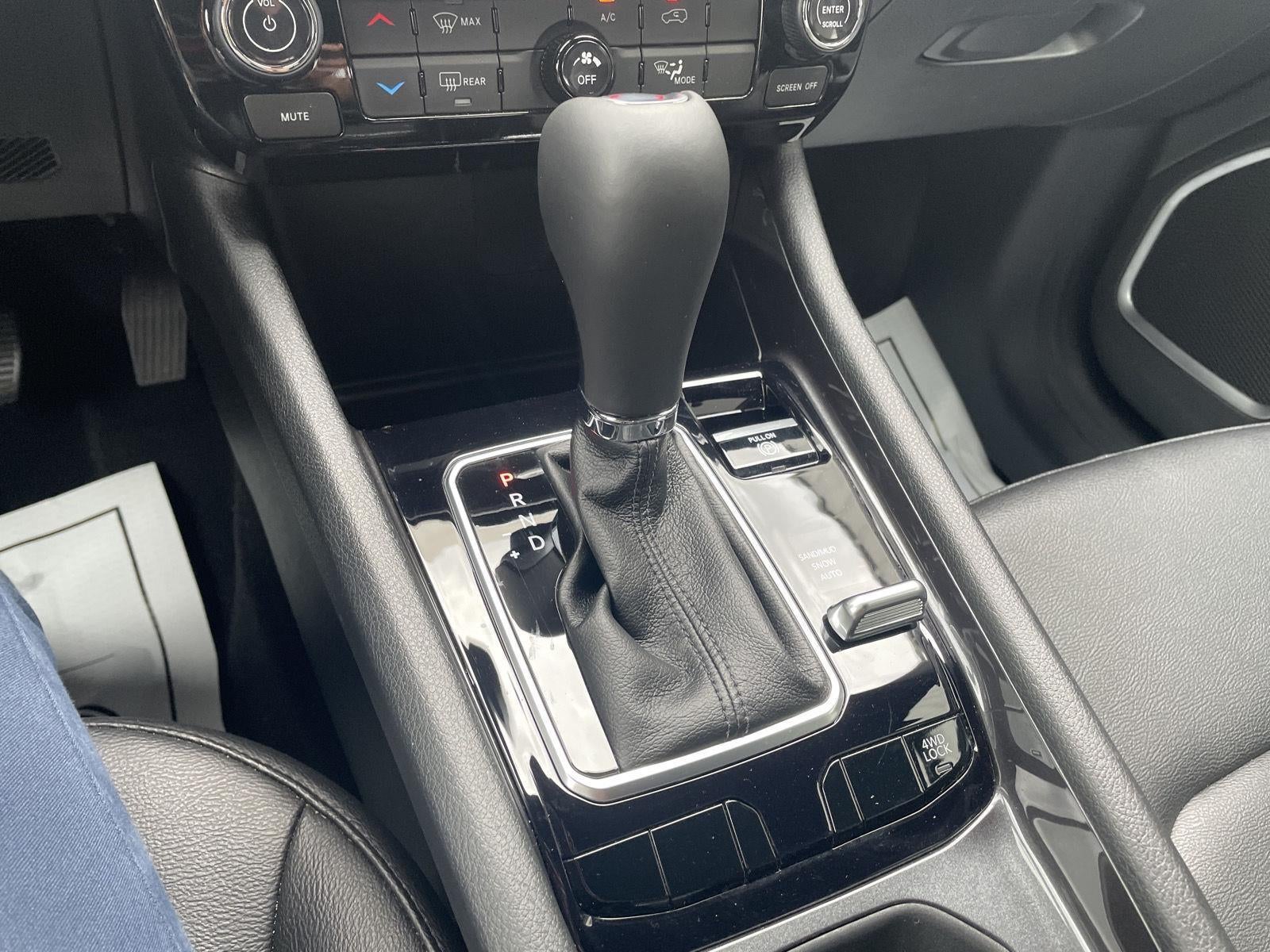 2024 Jeep Compass Latitude Lux