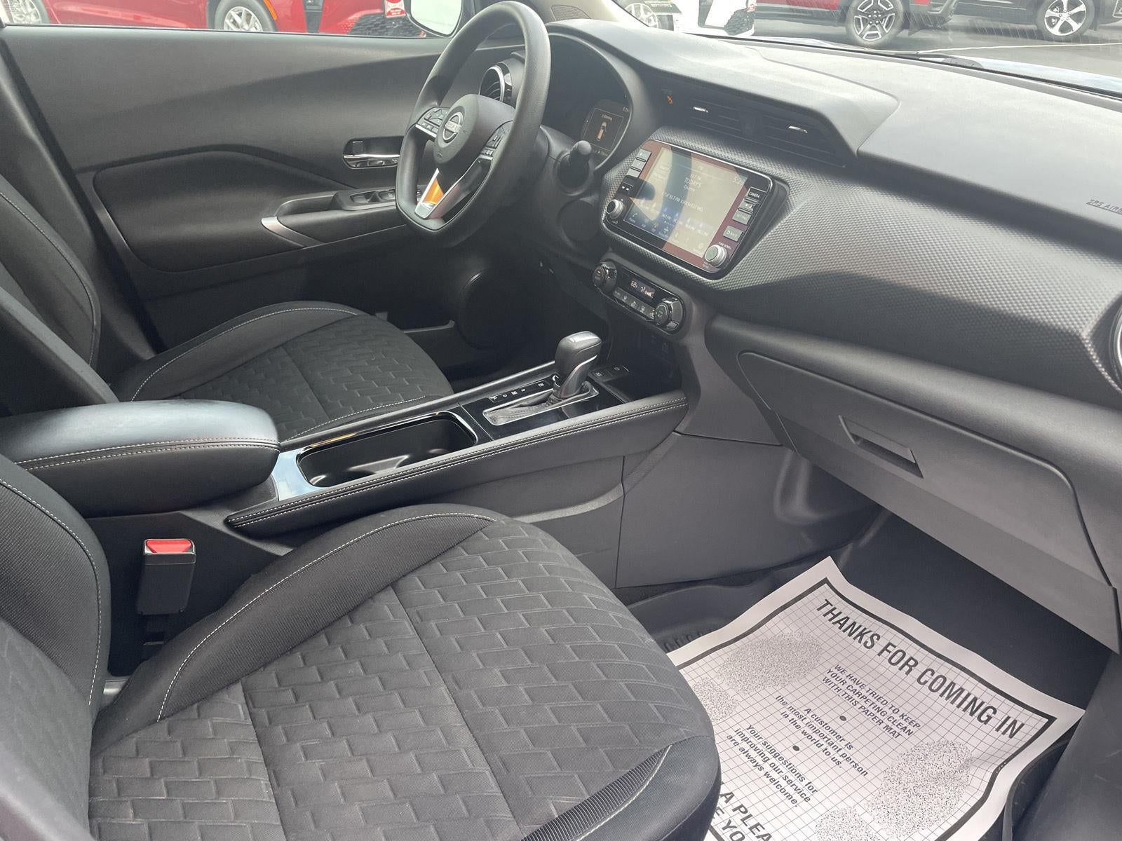 2022 Nissan Kicks SV
