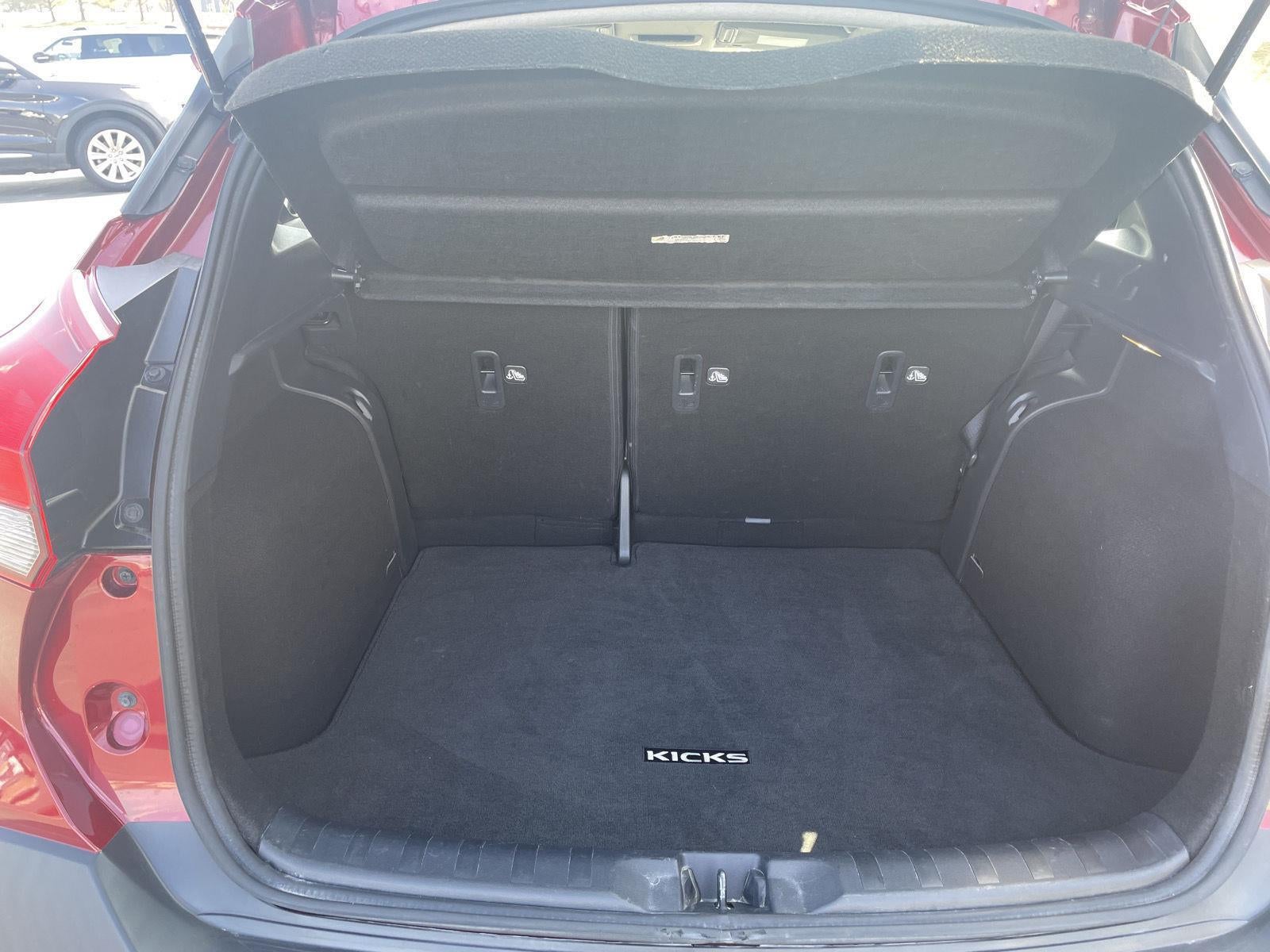 2020 Nissan Kicks SV