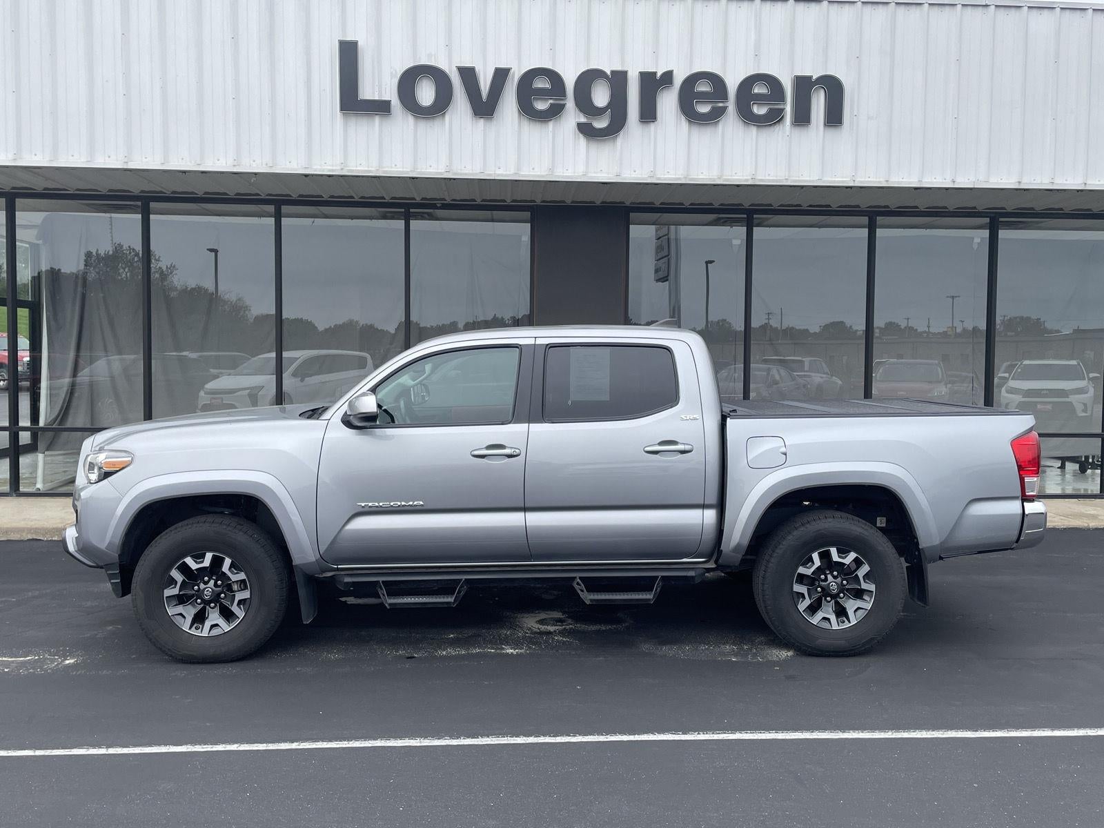 2017 Toyota Tacoma SR5