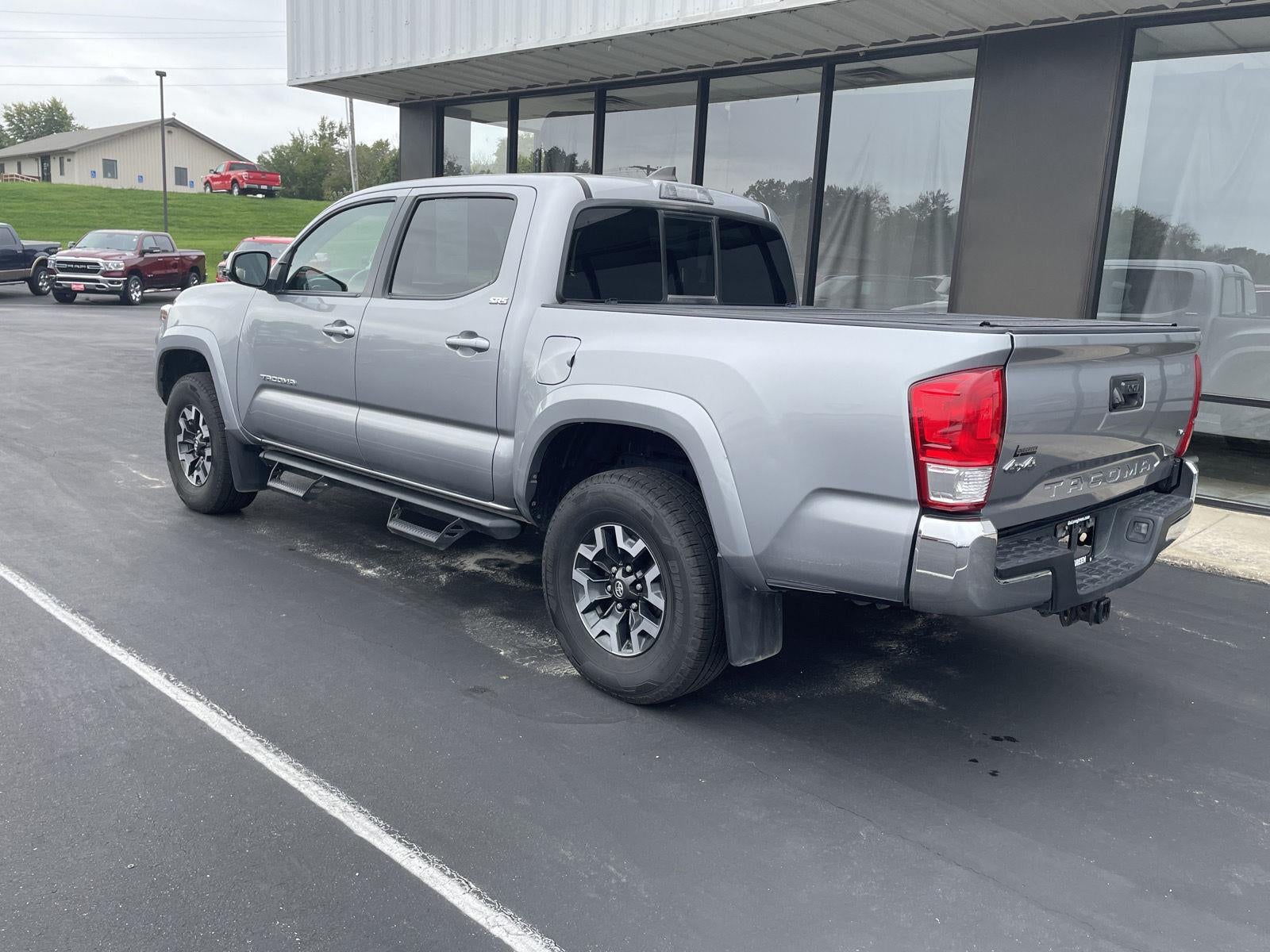 2017 Toyota Tacoma SR5