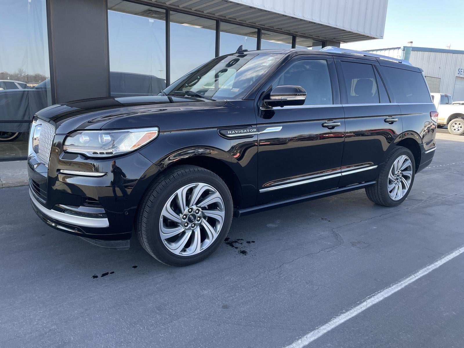 2023 Lincoln Navigator Reserve