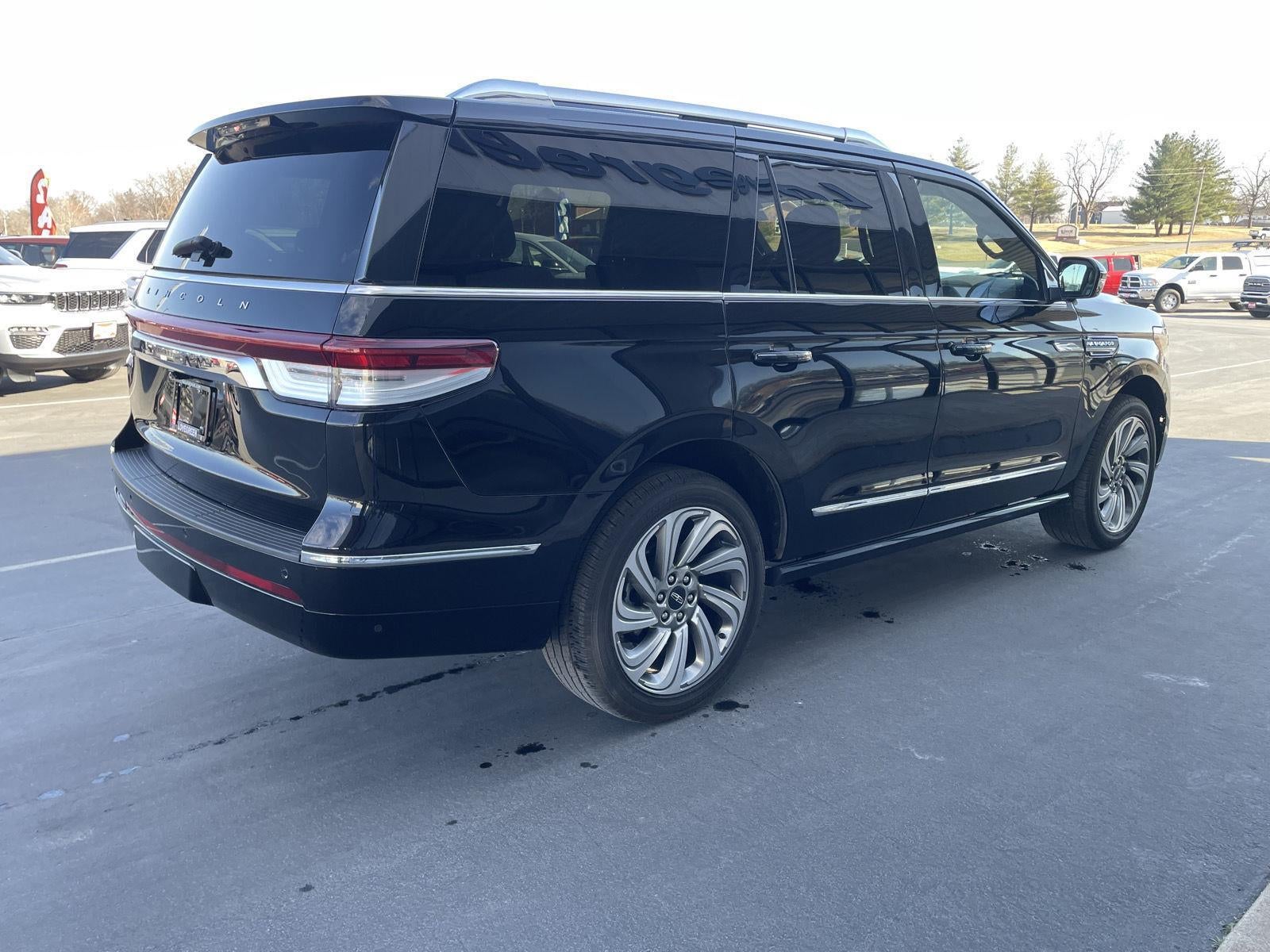 2023 Lincoln Navigator Reserve