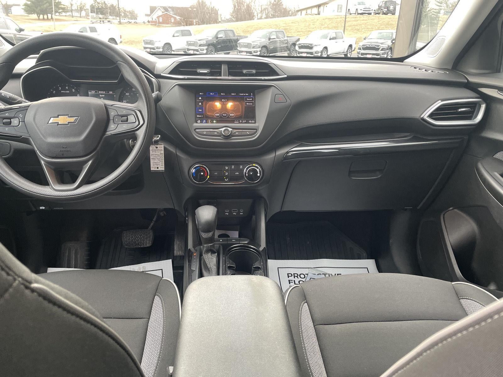 2023 Chevrolet Trailblazer LS