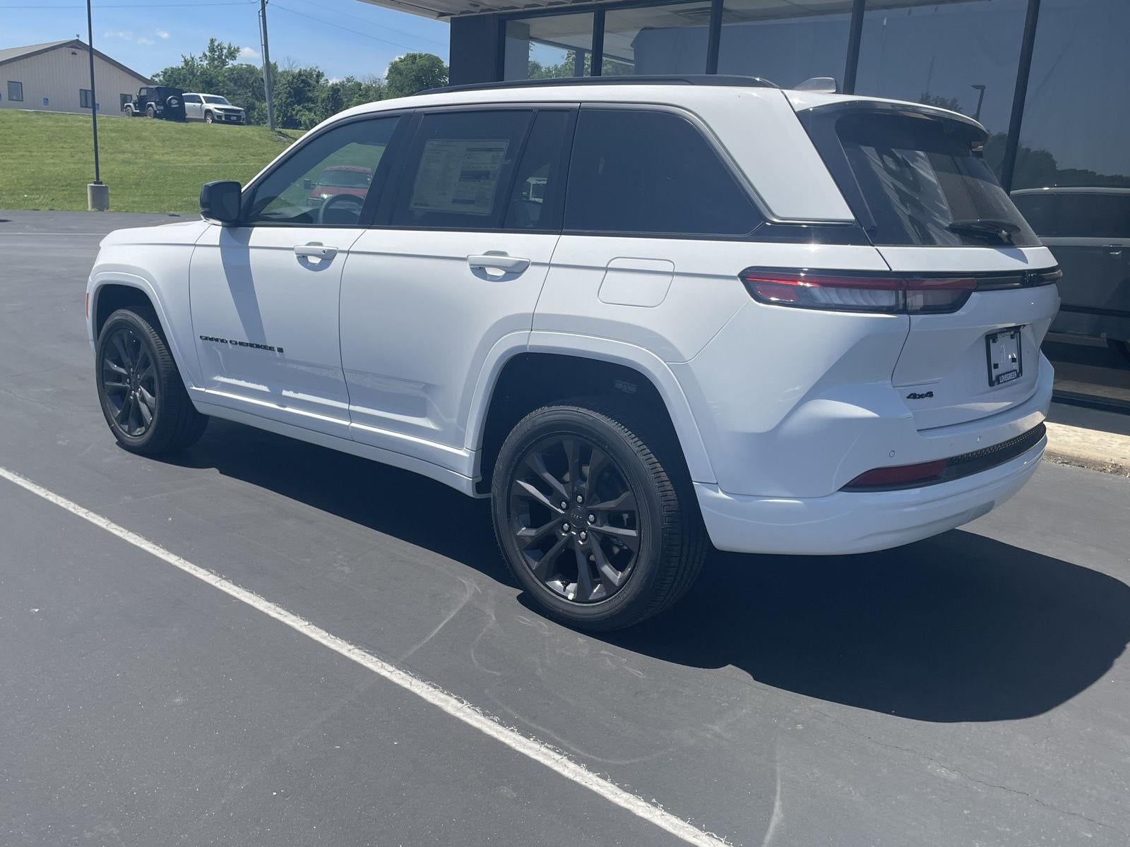 2026 Jeep Grand Cherokee GRAND CHEROKEE LIMITED RESERVE 4X4