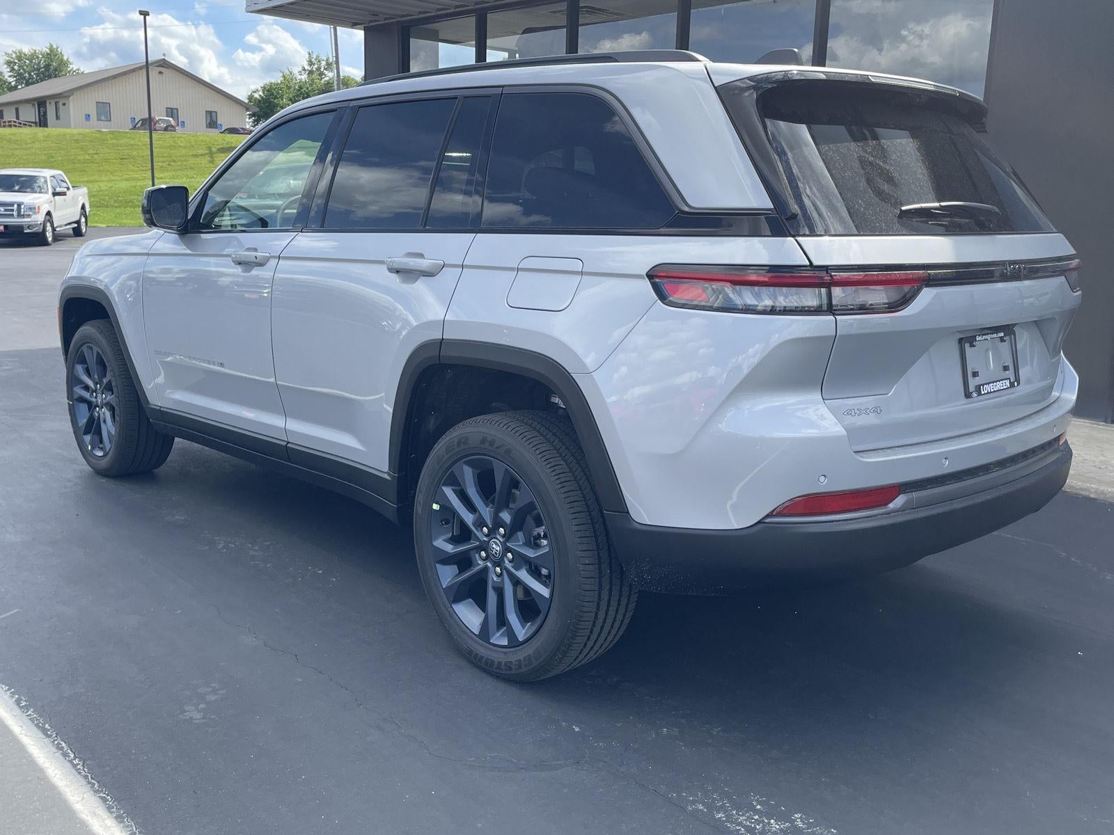 2026 Jeep Grand Cherokee GRAND CHEROKEE 85TH ANNIVERSARY EDITION 4X4