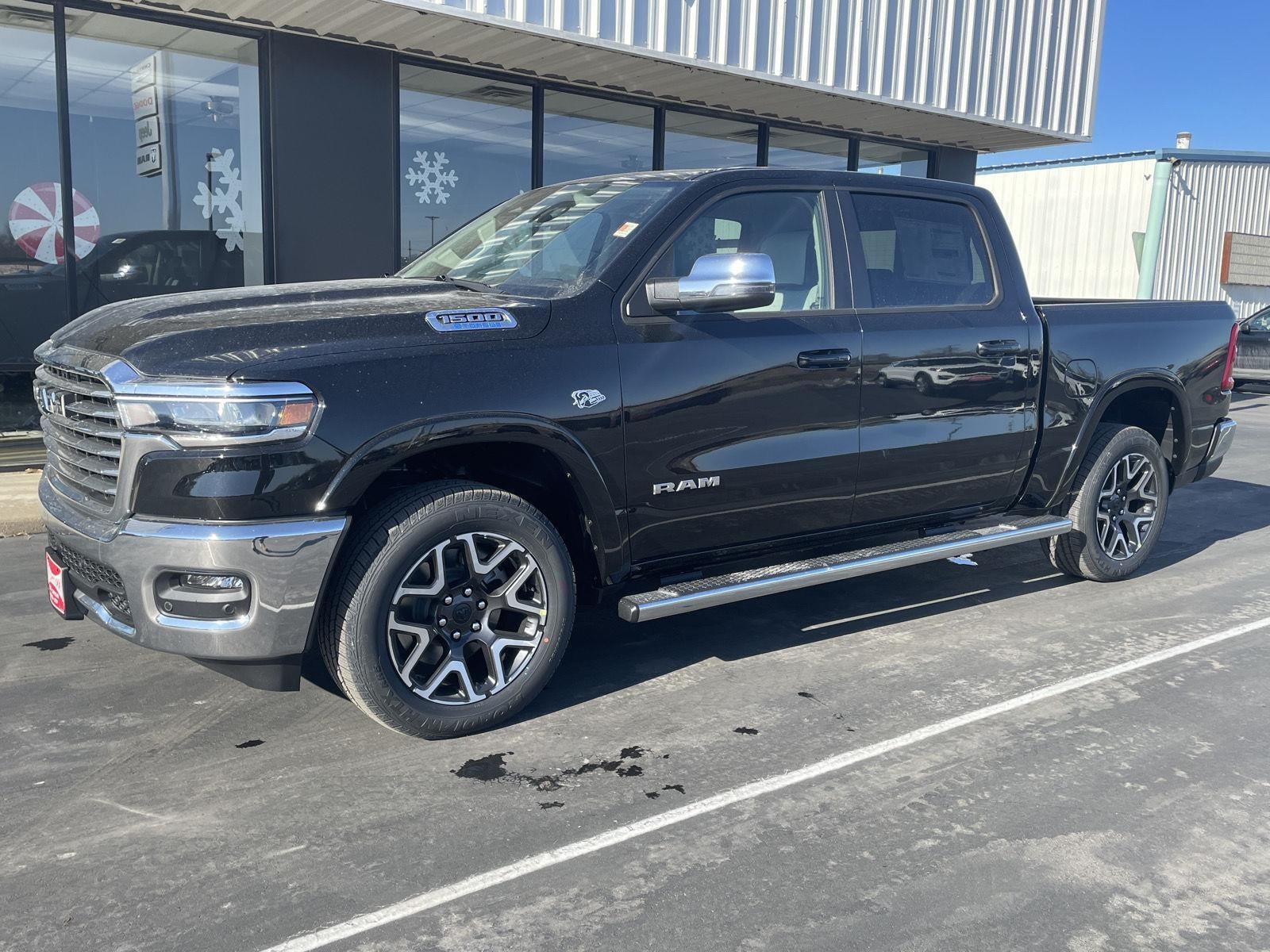 2026 RAM Ram 1500 RAM 1500 LARAMIE CREW CAB 4X4 5'7' BOX