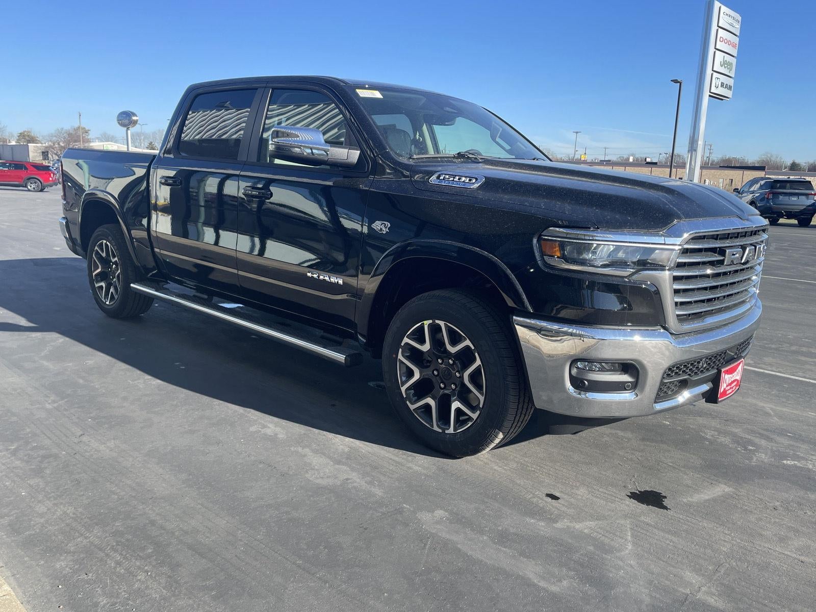 2026 RAM Ram 1500 RAM 1500 LARAMIE CREW CAB 4X4 5'7' BOX
