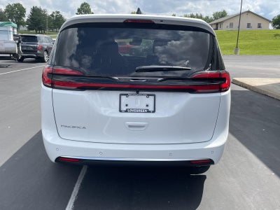 2027 Chrysler Pacifica PACIFICA SELECT