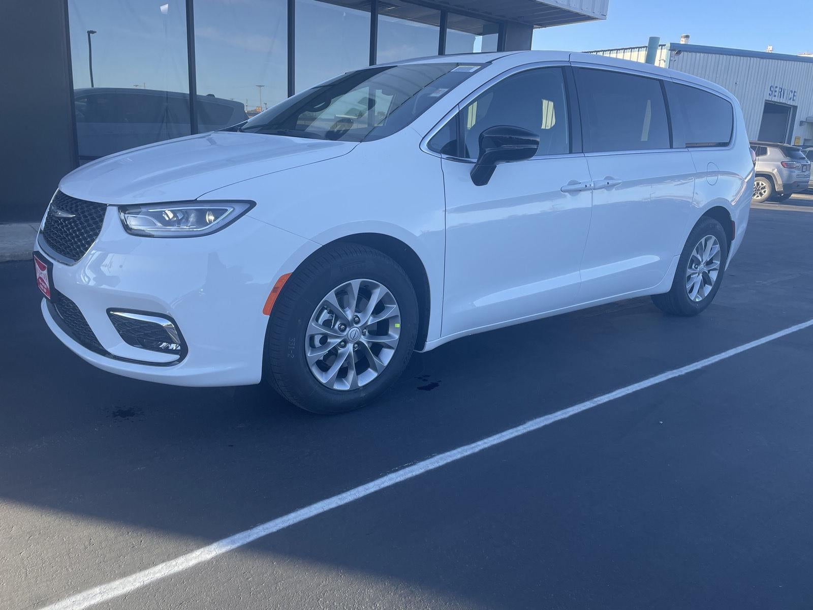 2026 Chrysler Pacifica PACIFICA LIMITED