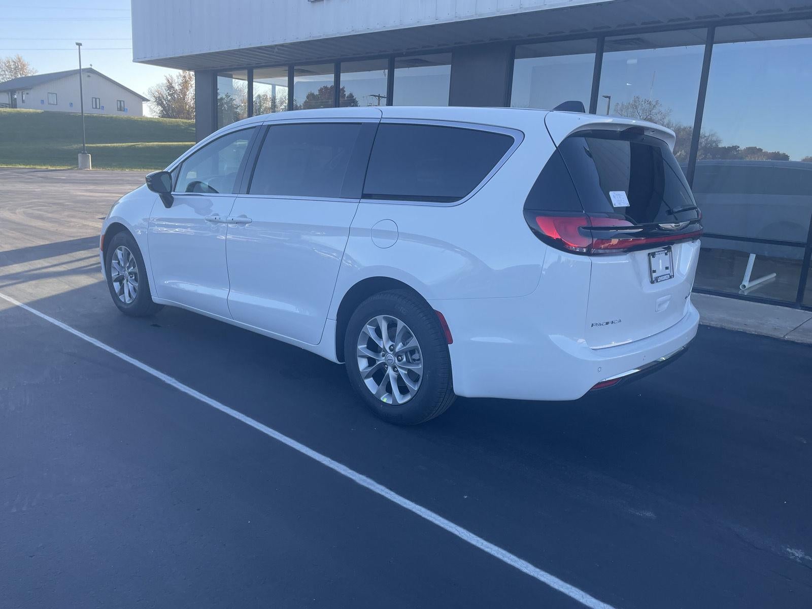 2026 Chrysler Pacifica PACIFICA LIMITED