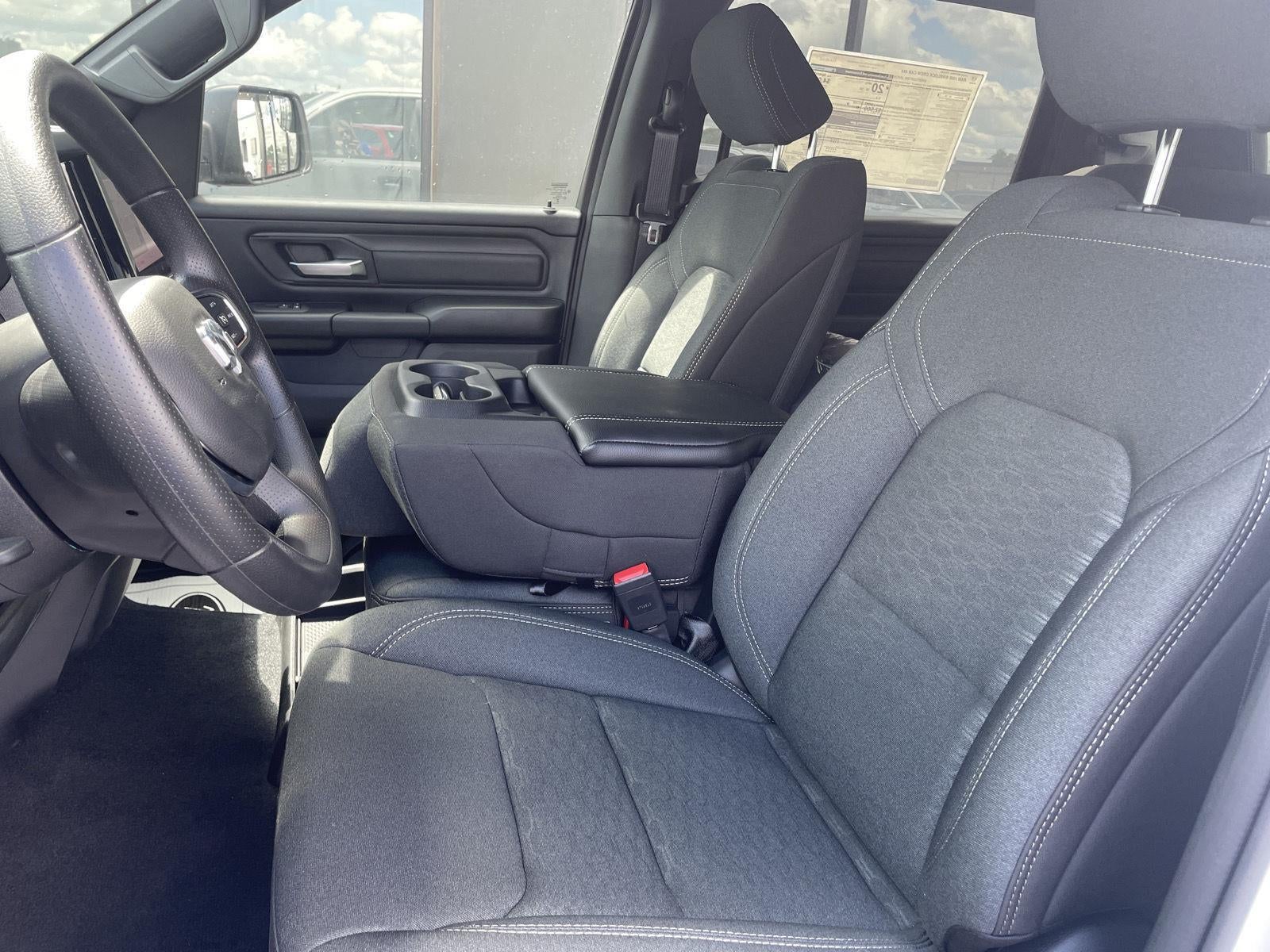 2026 RAM 1500 Warlock - Photo 13