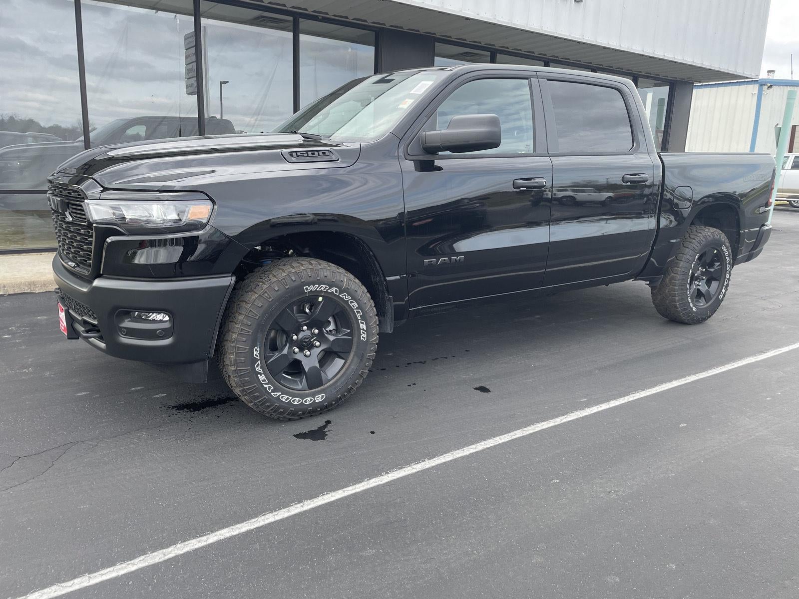 2026 RAM Ram 1500 RAM 1500 WARLOCK CREW CAB 4X4 5'7' BOX