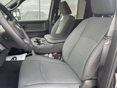 2026 RAM Ram 2500 RAM 2500 BLACK EXPRESS CREW CAB 4X4 6'4' BOX