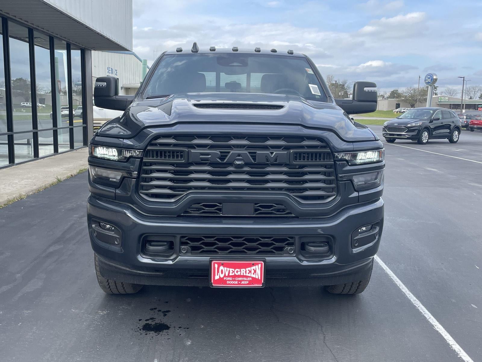 2026 RAM Ram 2500 RAM 2500 BLACK EXPRESS CREW CAB 4X4 6'4' BOX